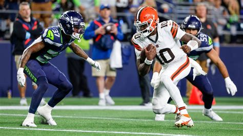 Browns release Tyler Huntley, re.